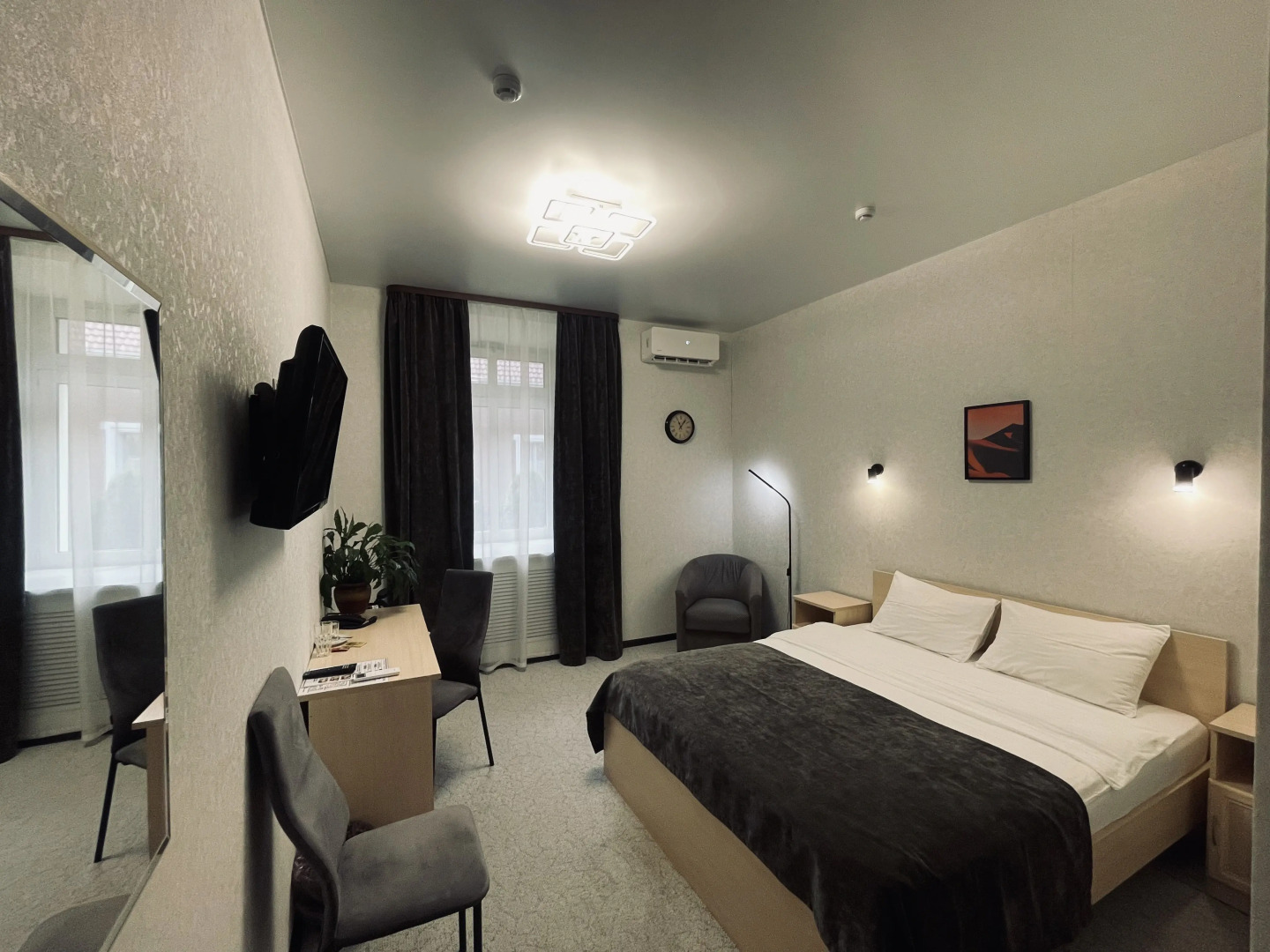 Отель Визит