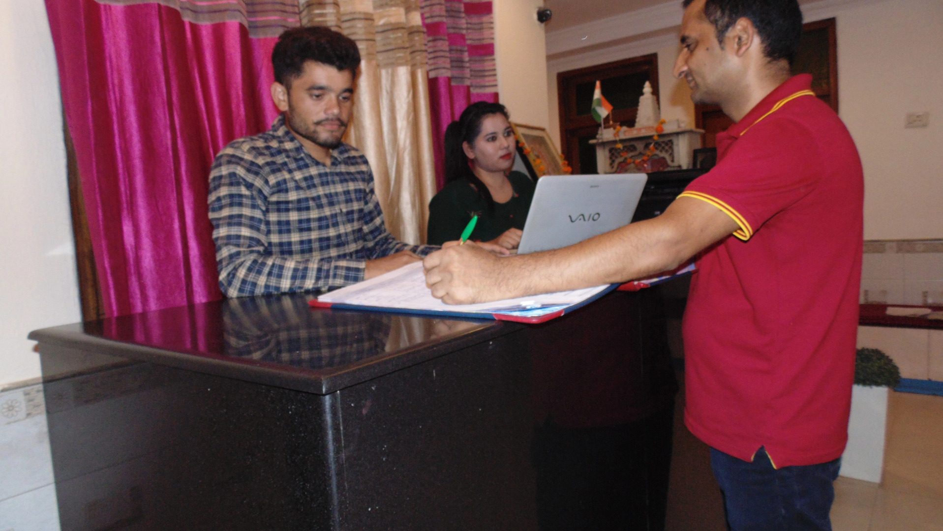 Отель Sehrawat inn