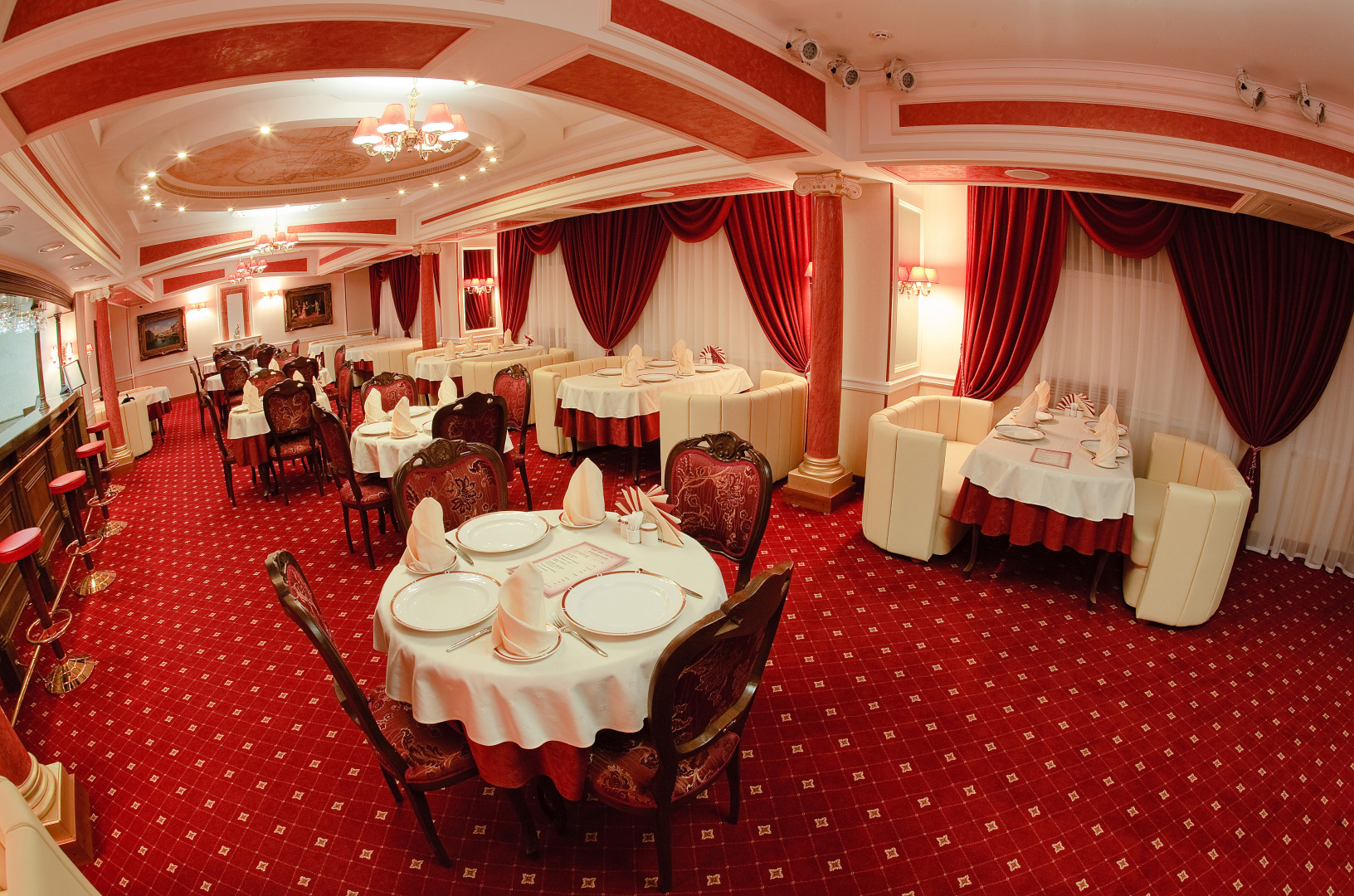 Отель Поларис