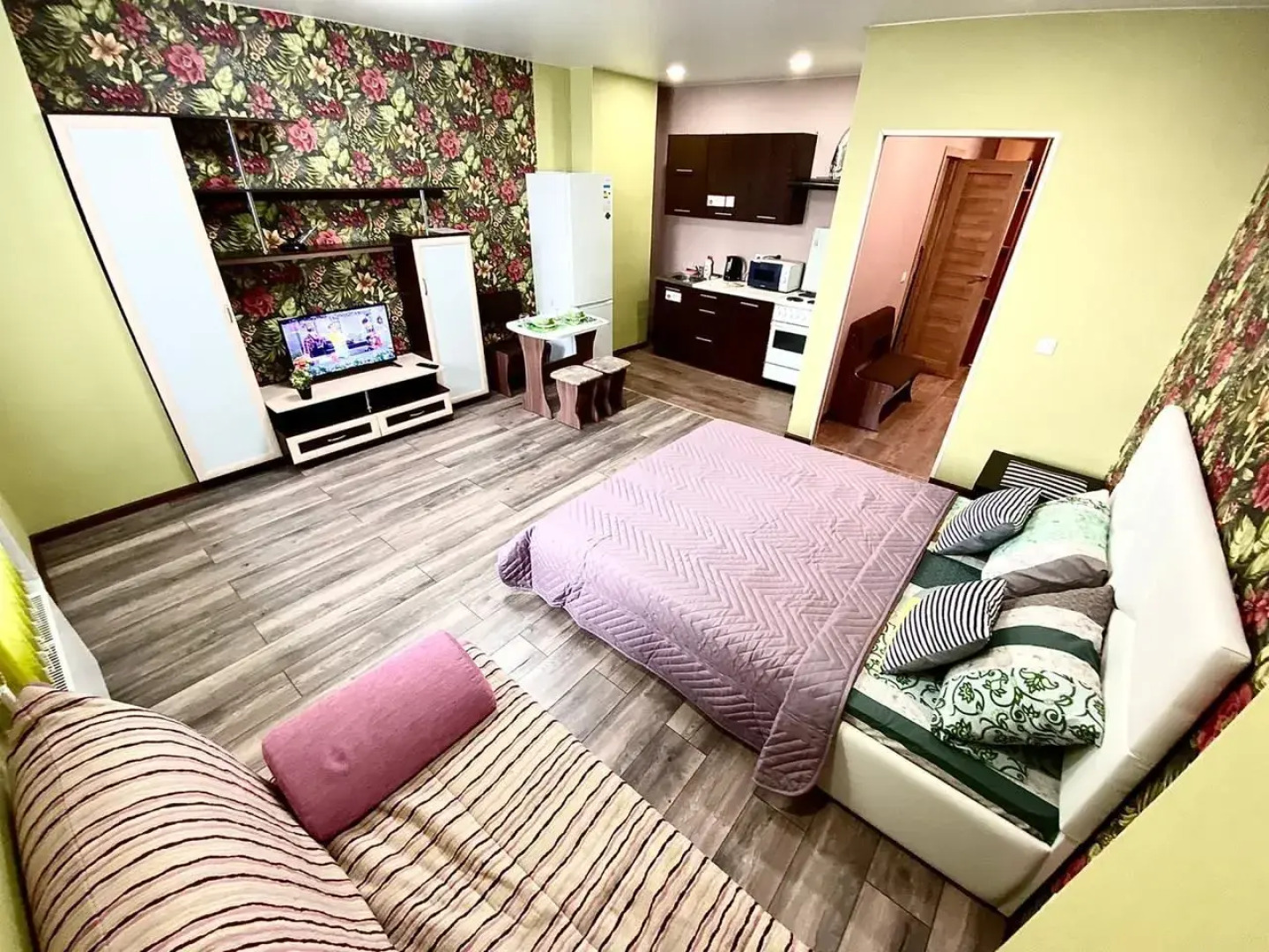 Апартаменты в городе Барнауле на Пролетарской 165