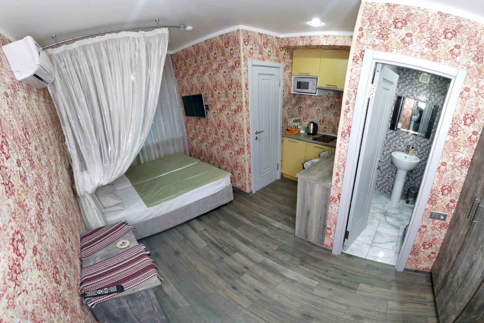 Апартаменты М/О Свои 3 на Первомайской