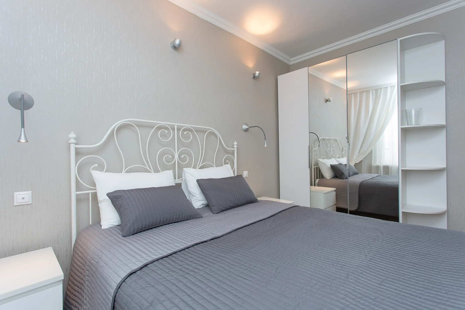 Апартаменты Бальмонт Маяковская 11