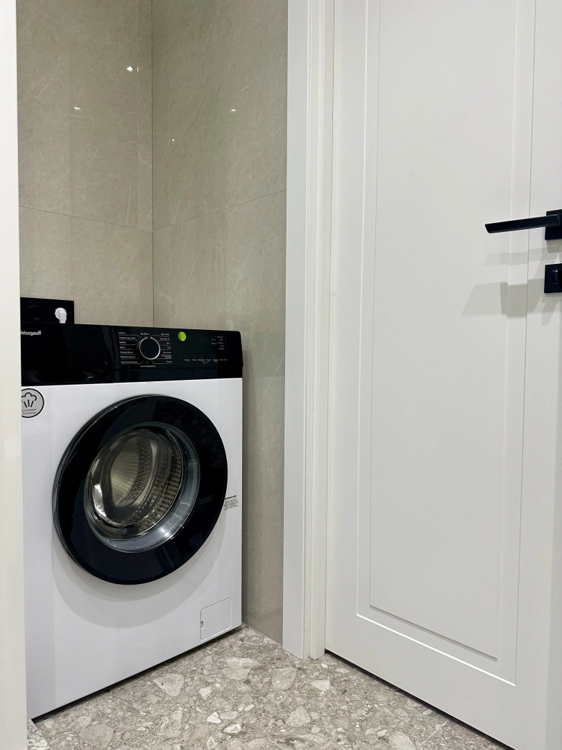 Квартира Happy Mercury просторная студия рядом с метро недалеко от центра