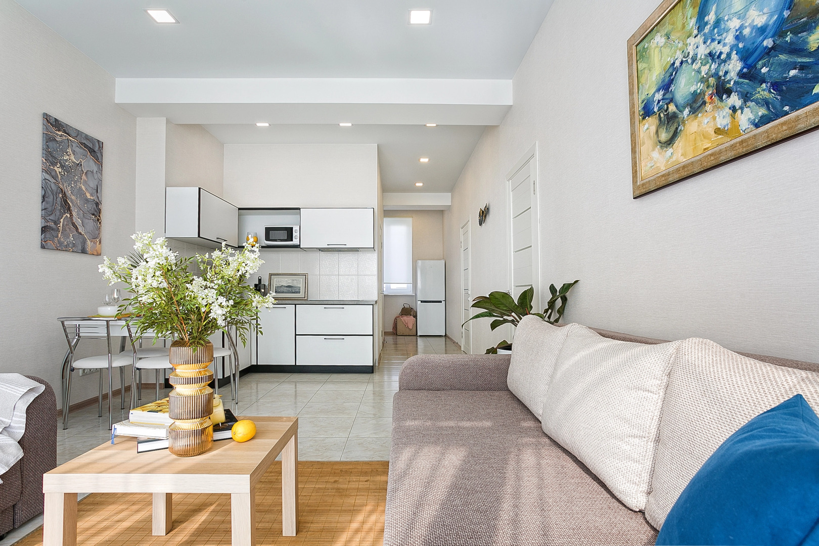 Апартаменты Щорса 42