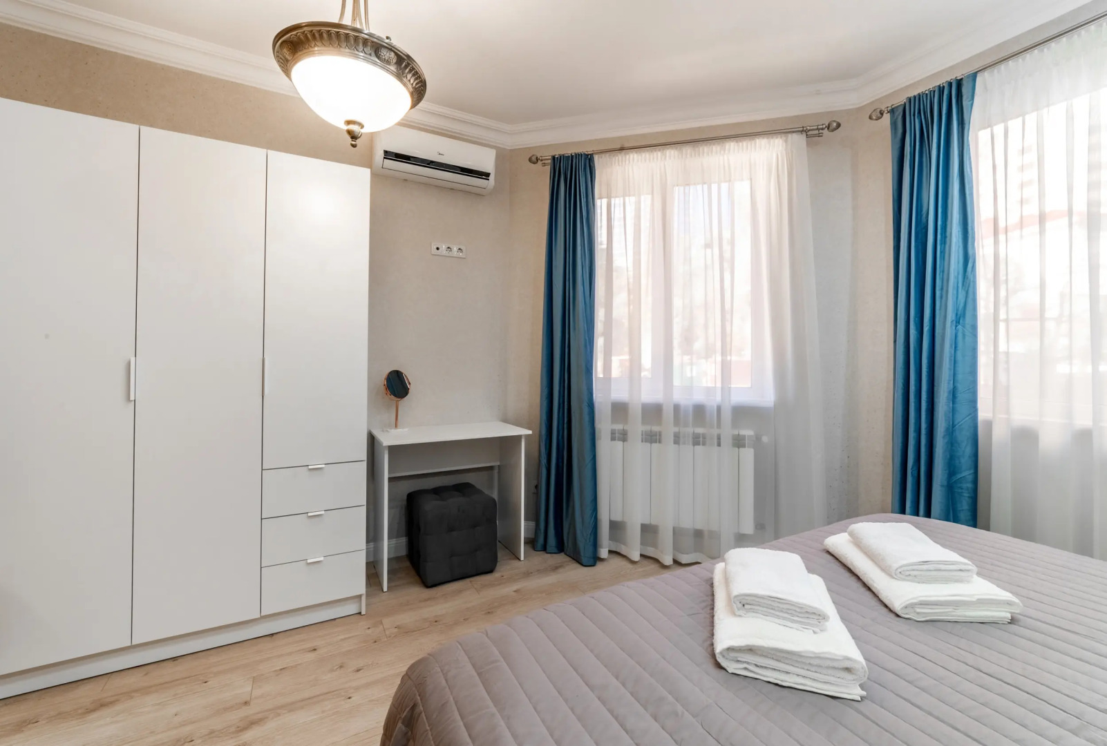 Апартаменты Sun City Apartments Рядом с Пляжем Ривьера