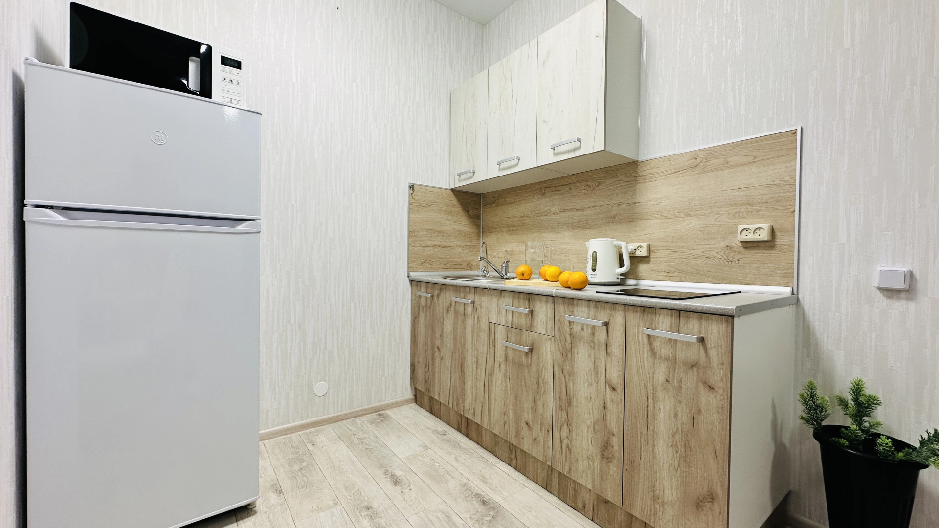 Квартира Уютная Евро-двухкомнатная на 23 этаже