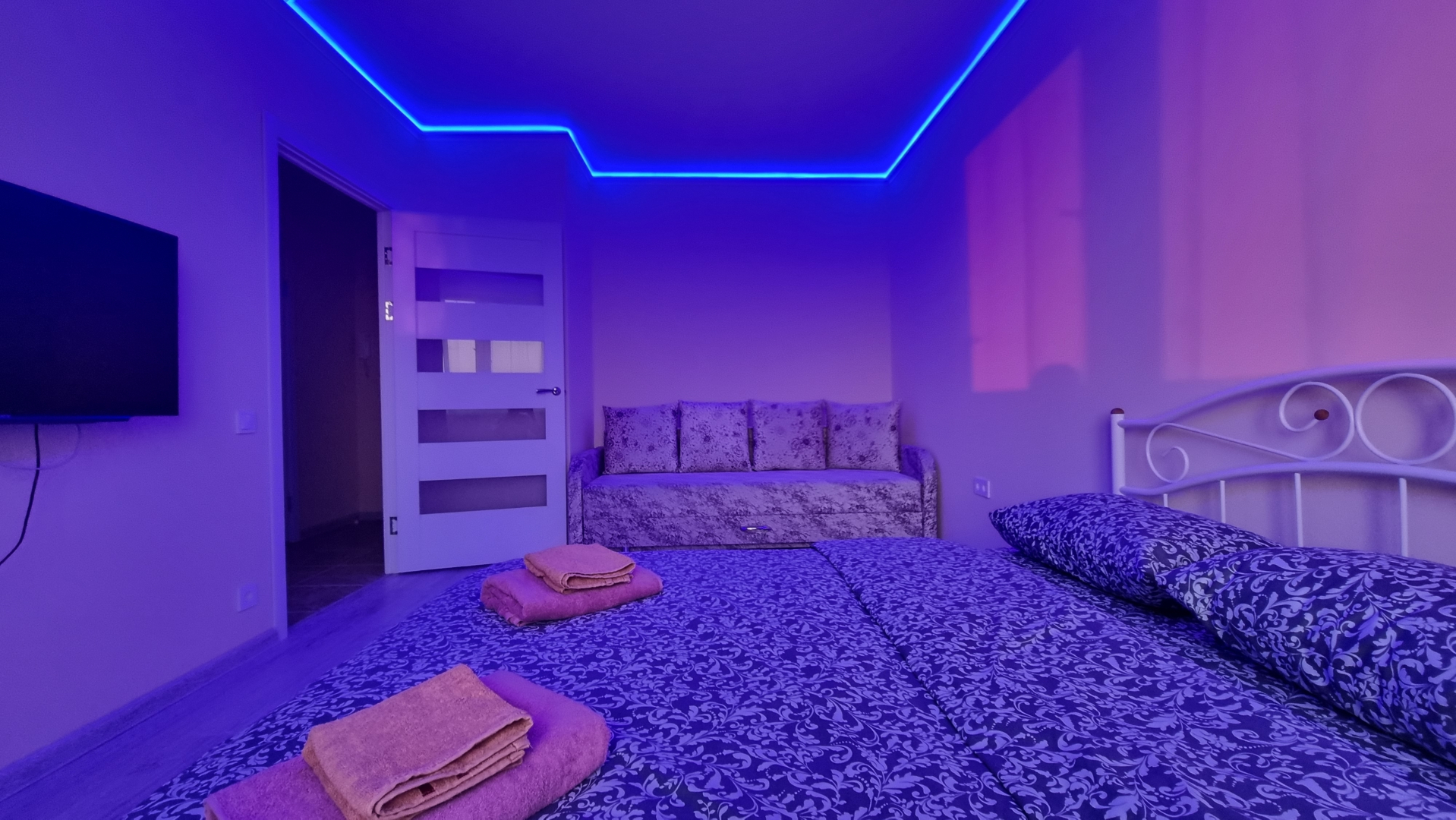 Апартаменты Right Room на Солнечном Бульваре 18