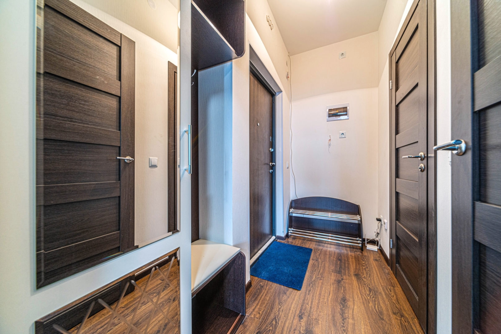 Апартаменты GoodApart near the Ivanovo Garden 2