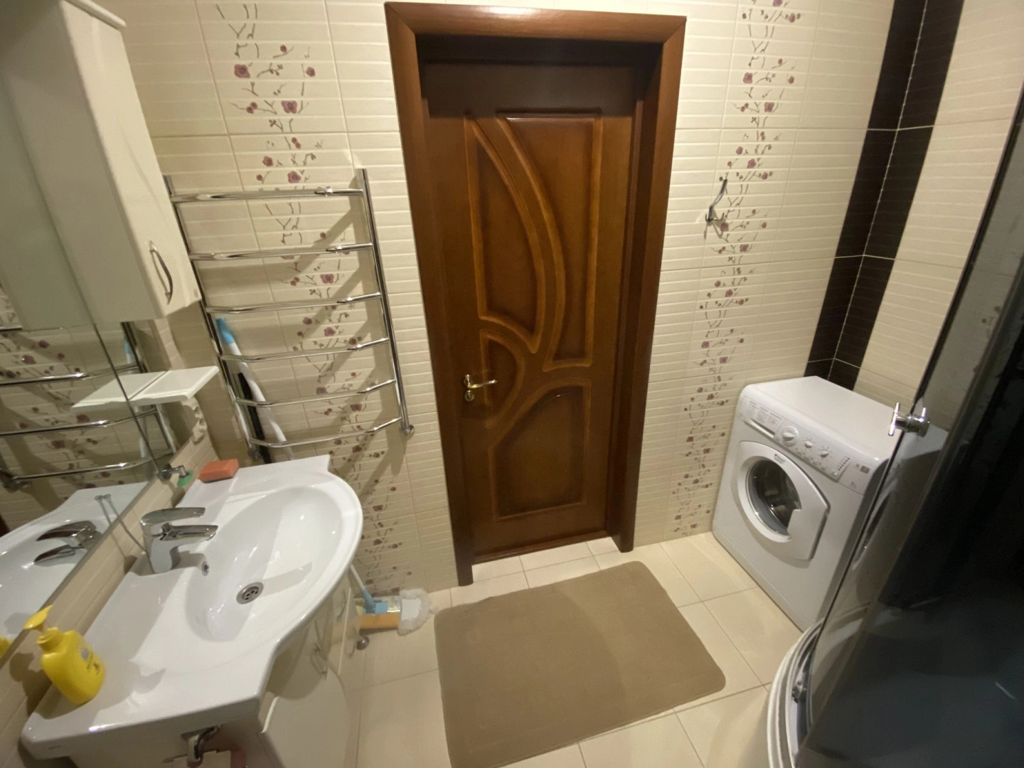 Апартаменты 201 Колхозная 9