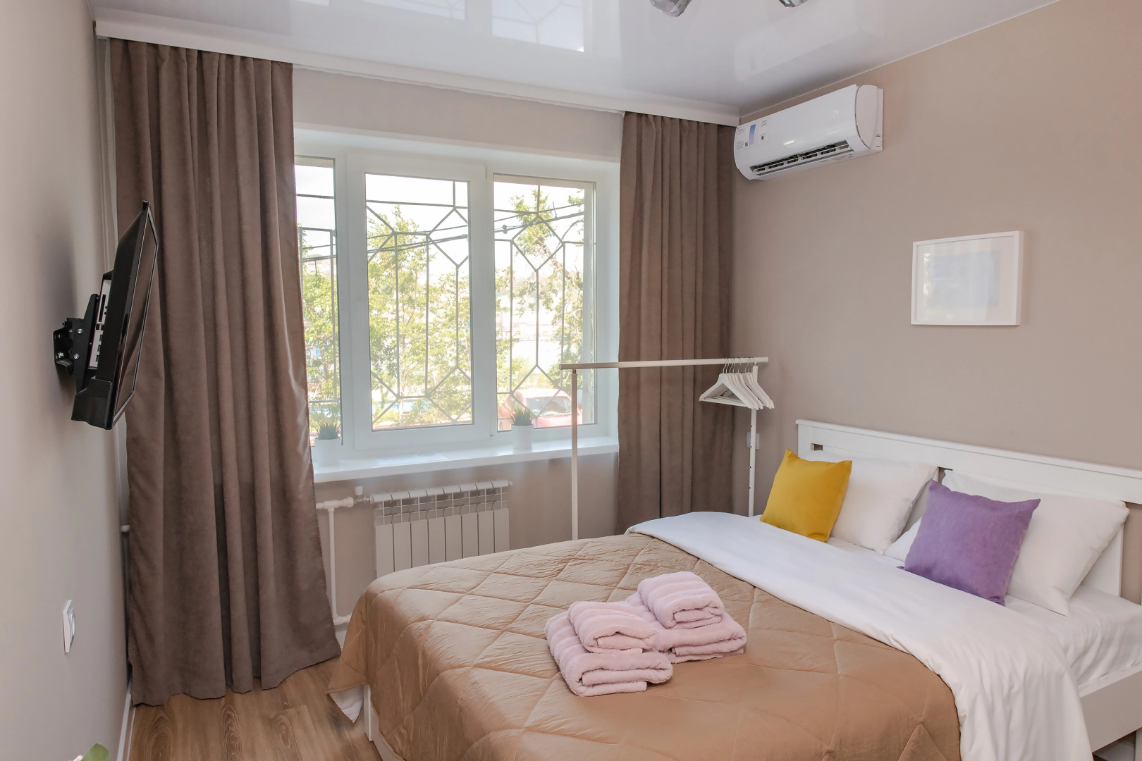 Апартаменты TopHouse на Калинина 105, 2