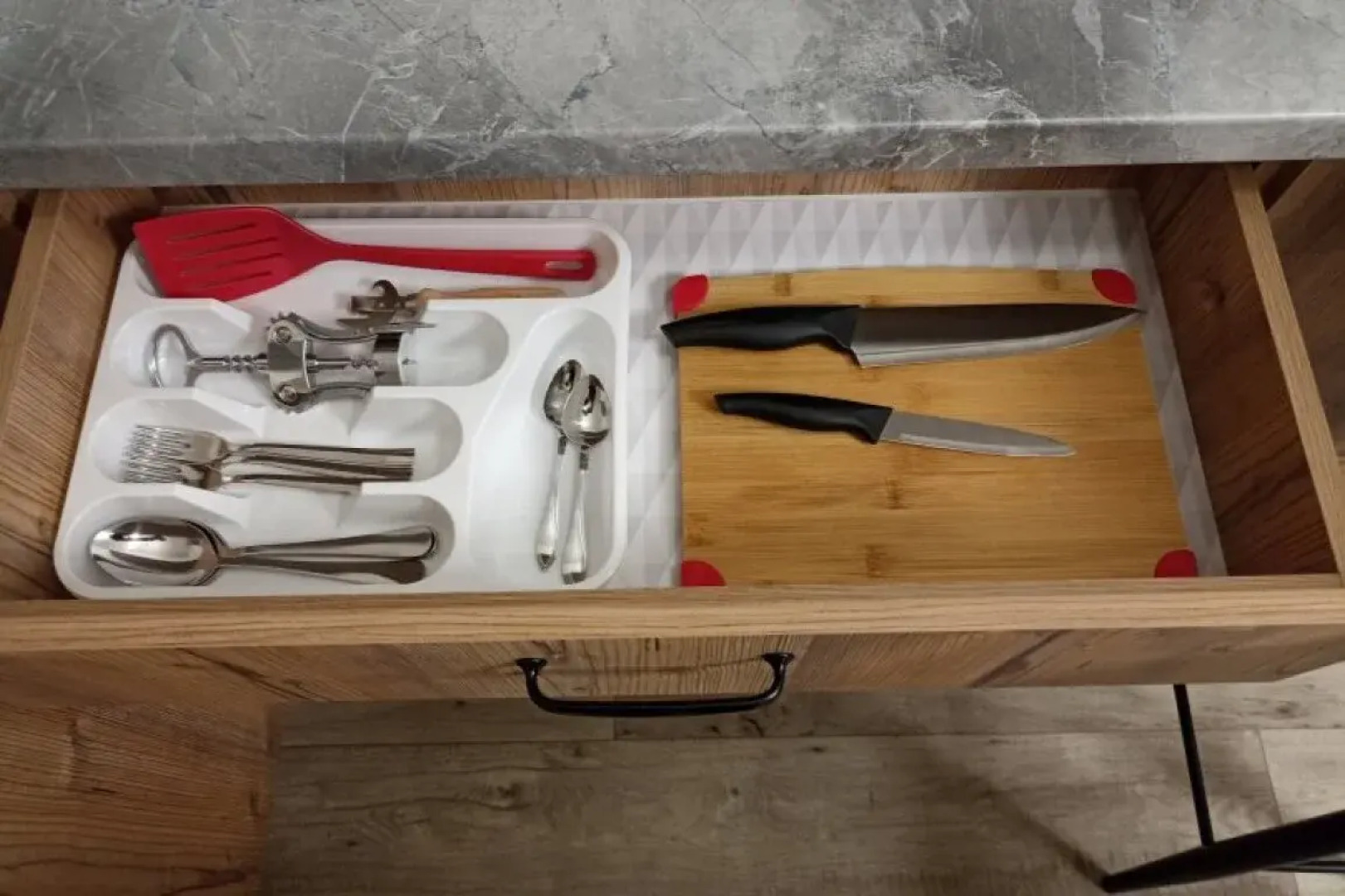 Апартаменты современные сети «Все в гости» в микрорайоне Видный на 3 этаже