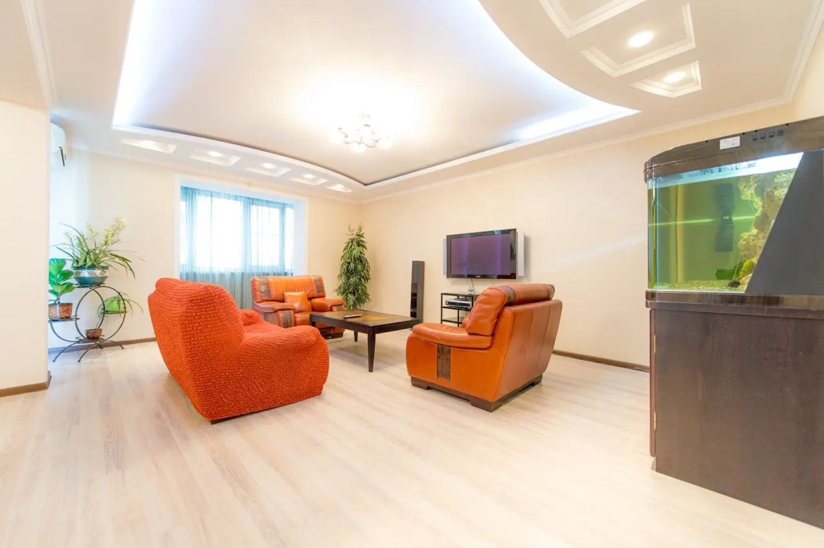 Апартаменты Пять Звёзд на Монакова 33