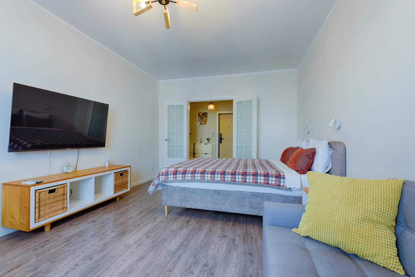 Квартира AtHome Apartments Аэродромная