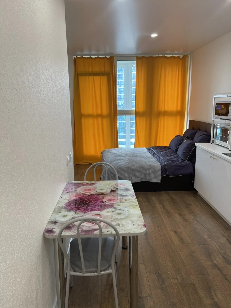 Апартаменты однокомнатные проспект Мира 12