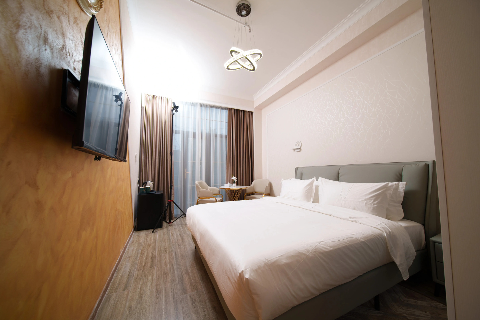 Отель Emmanuel Hotel Yerevan