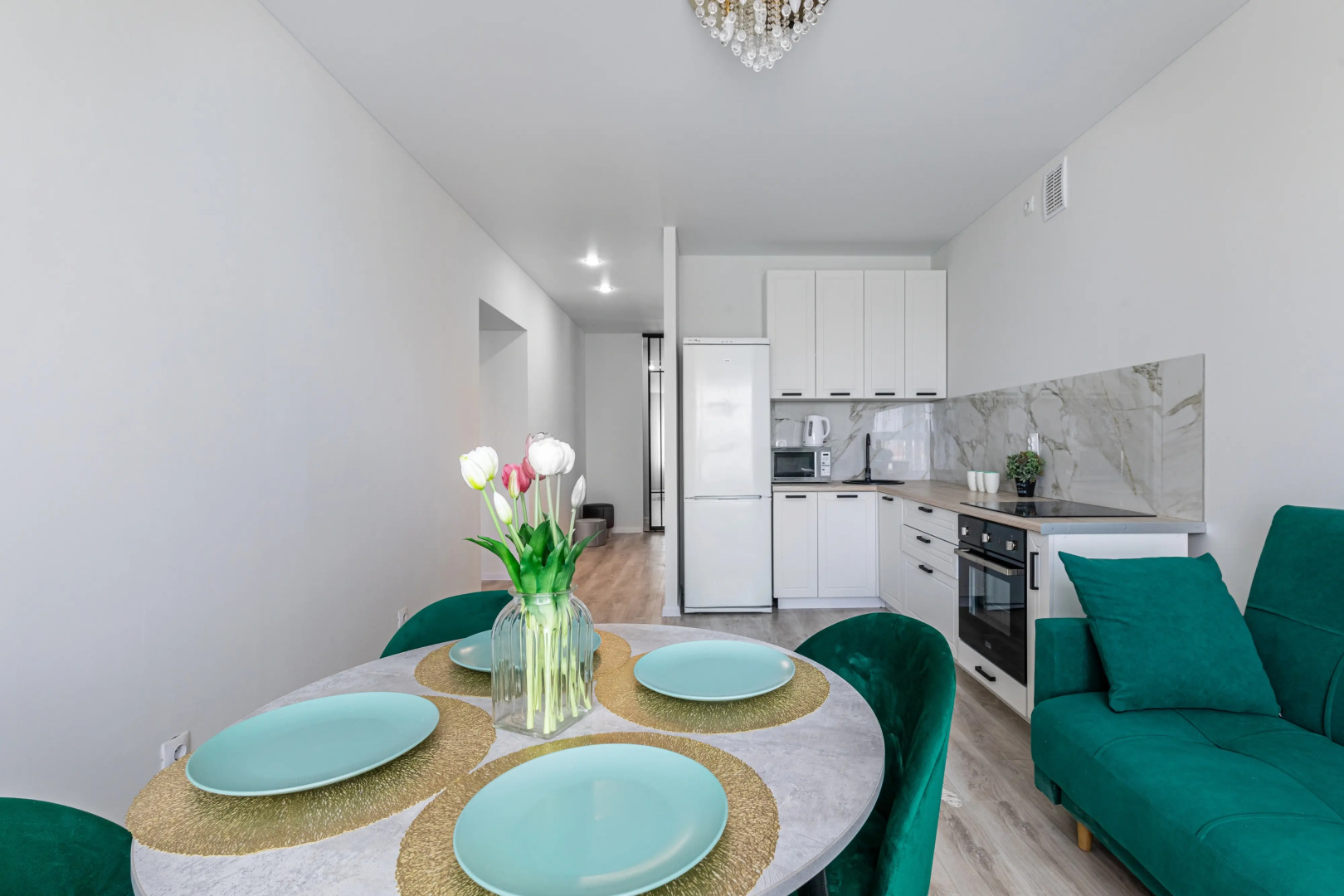 Апартаменты LS 4-х Комнатная большая Журавли