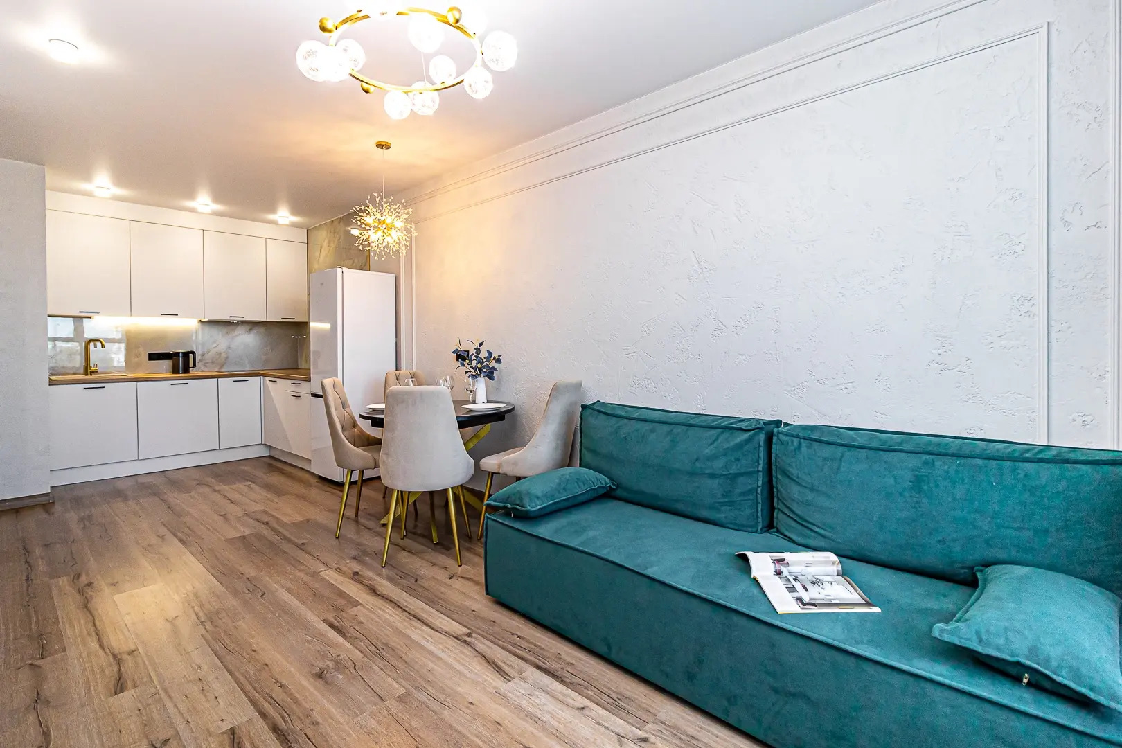 Квартира 2 Ночи на Улице Имени В.Н. Мачуги 166Б/1