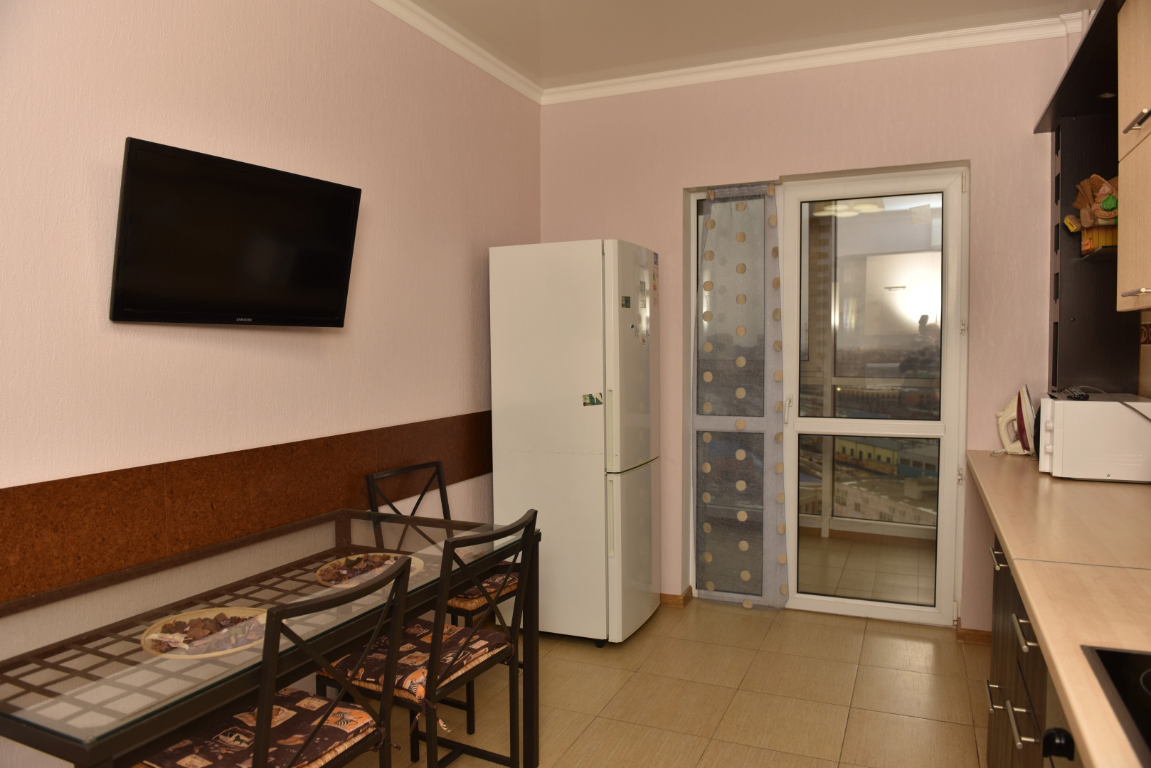 Апартаменты от Людмилы (Кольцовская 9)