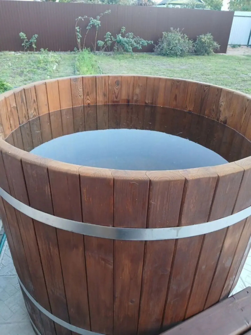 Частный Дом в Центpе Дeревни Взвад