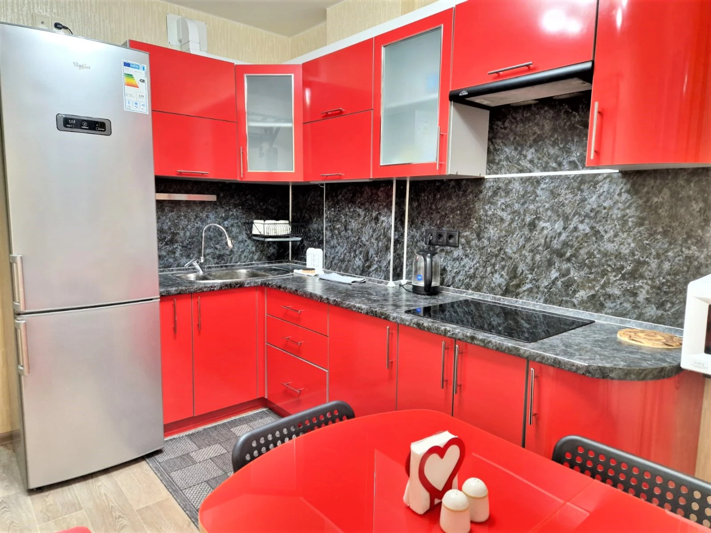 Квартира Краснозвездная 31/319