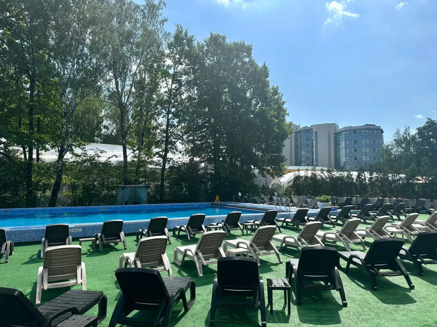 Отель Skypoint Gamma Delta Alfa