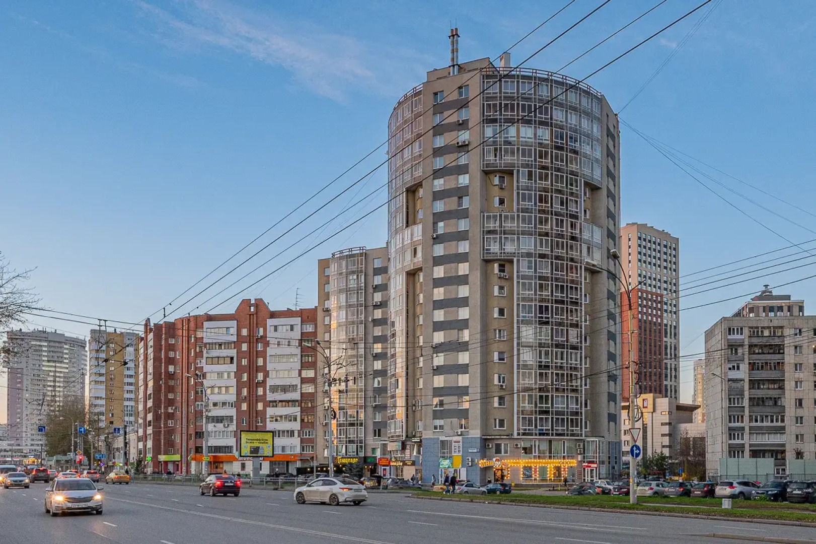 Квартира премиум класса с джакузи, сауной и панорамным видом