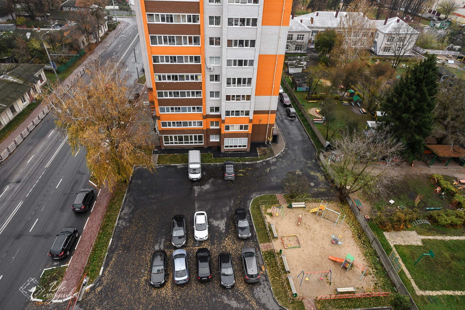 Апартаменты Однокомнатные на Дуки, 11 этаж, Мишки