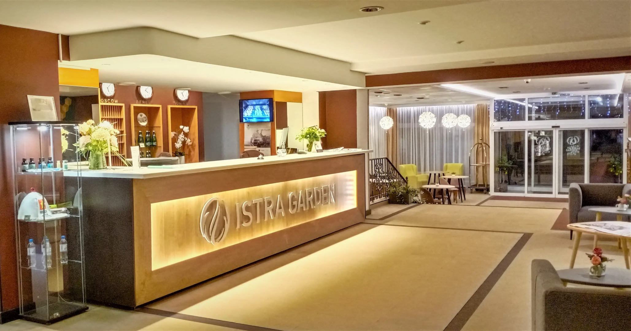 Отель Истра Гарден