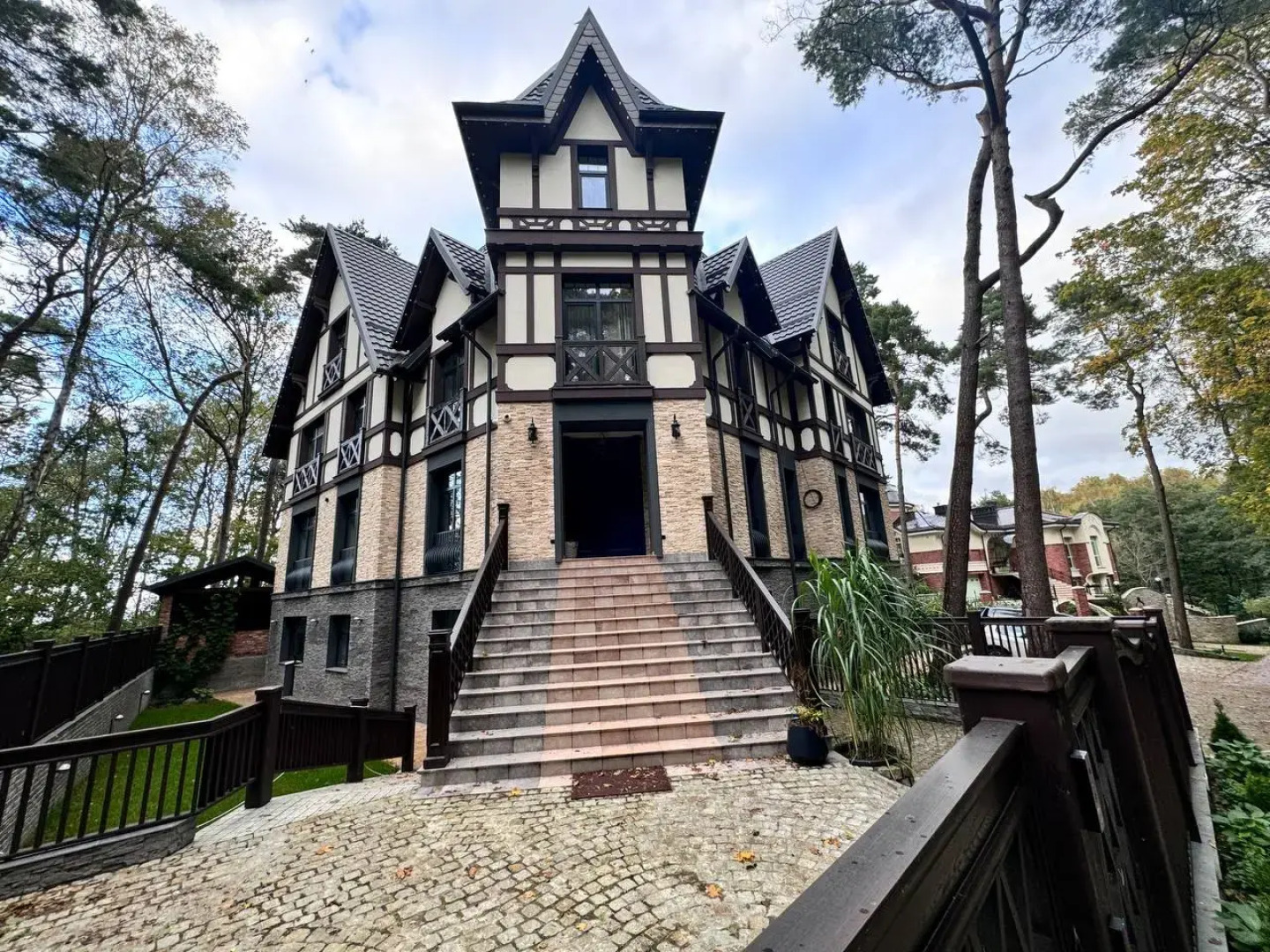 Апартаменты 39квартир №8 на первой береговой линии Светлогорска