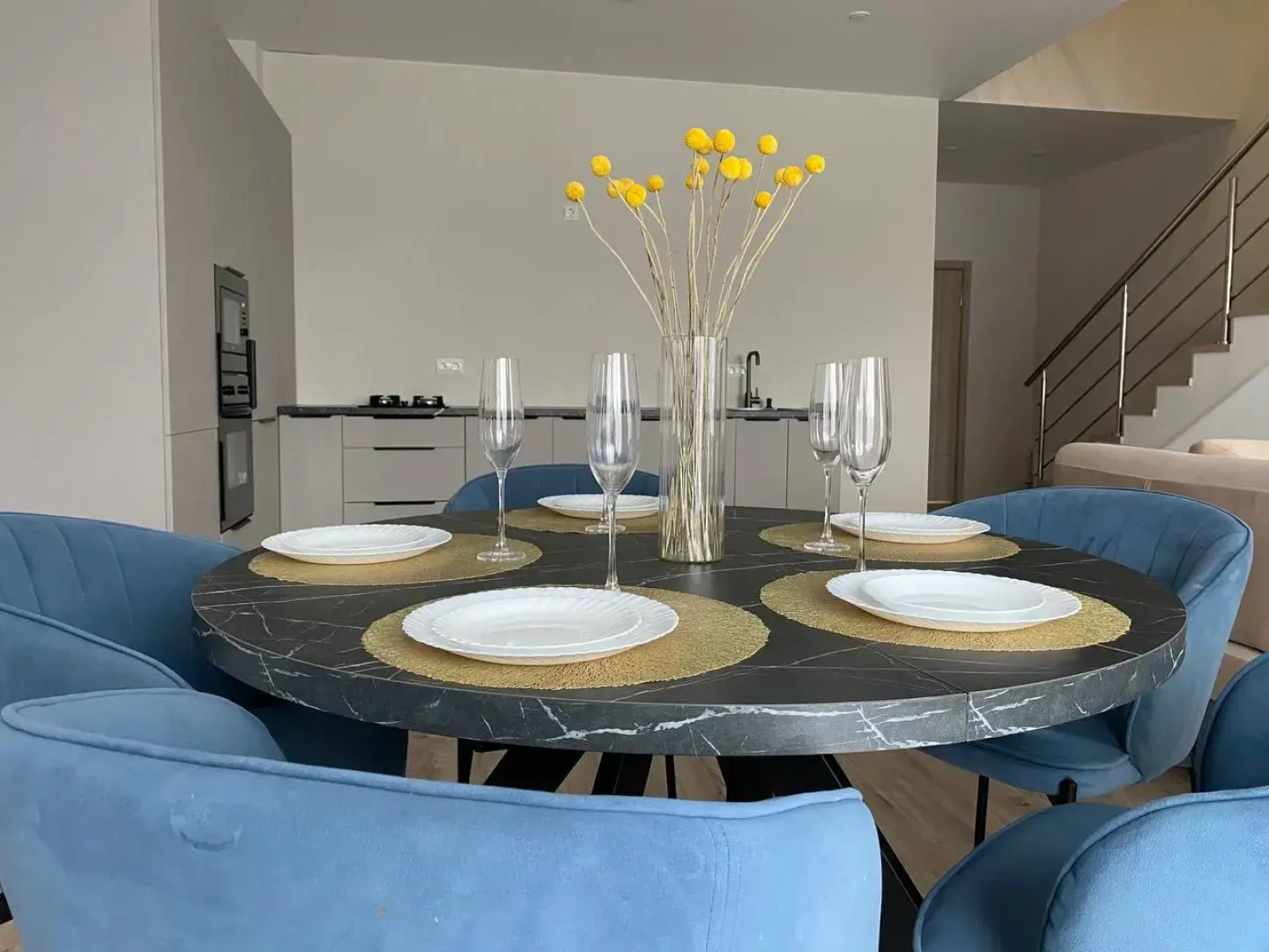 Вилла Солнечный Family