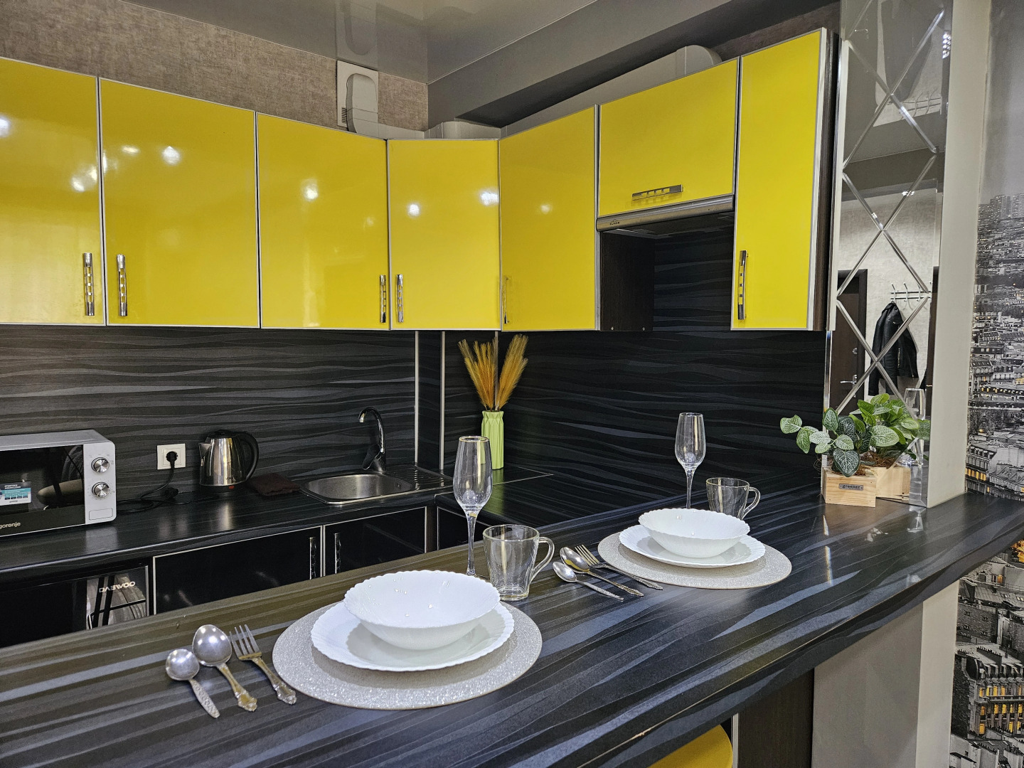 Апартаменты на Ярославской 72(2)