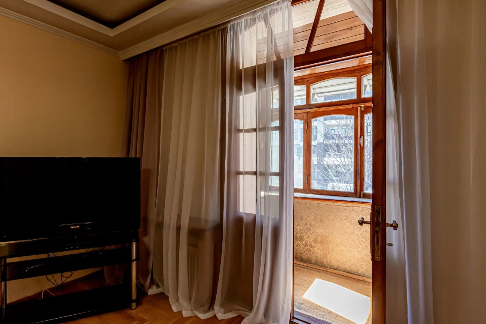 Апартаменты на Куйбышева Ирины Савельевой в центре курортного бульвара