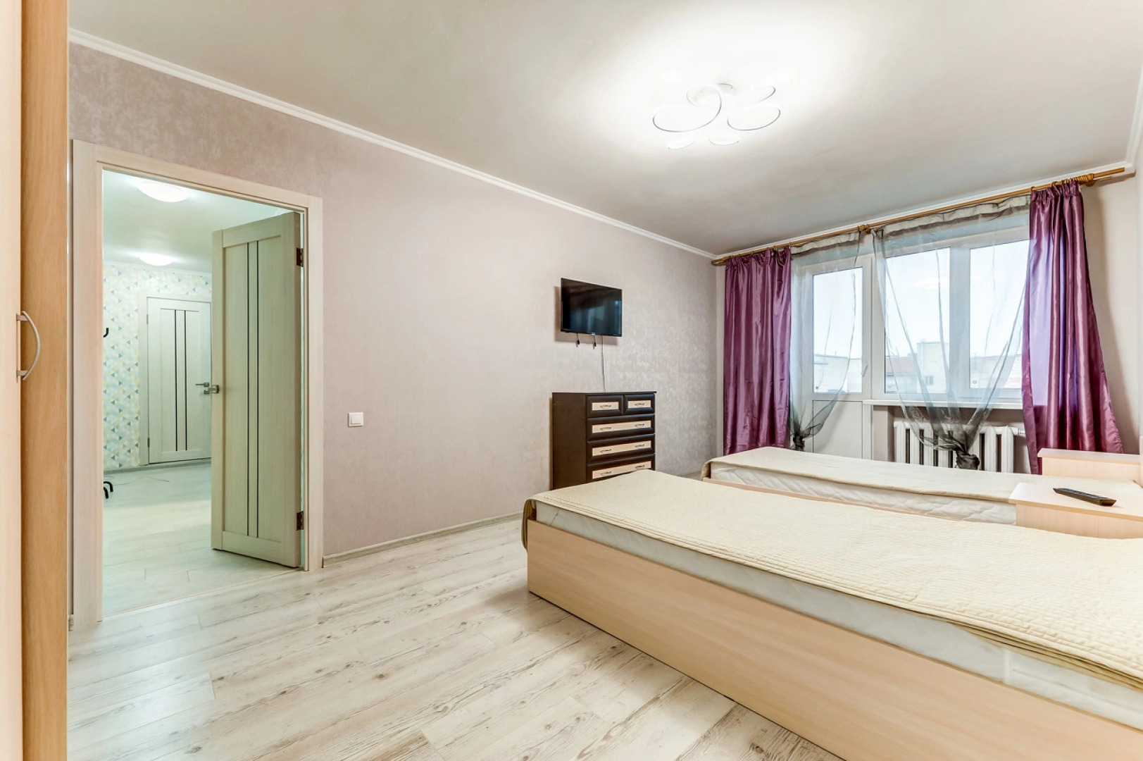 Апартаменты на Кржижановского 7