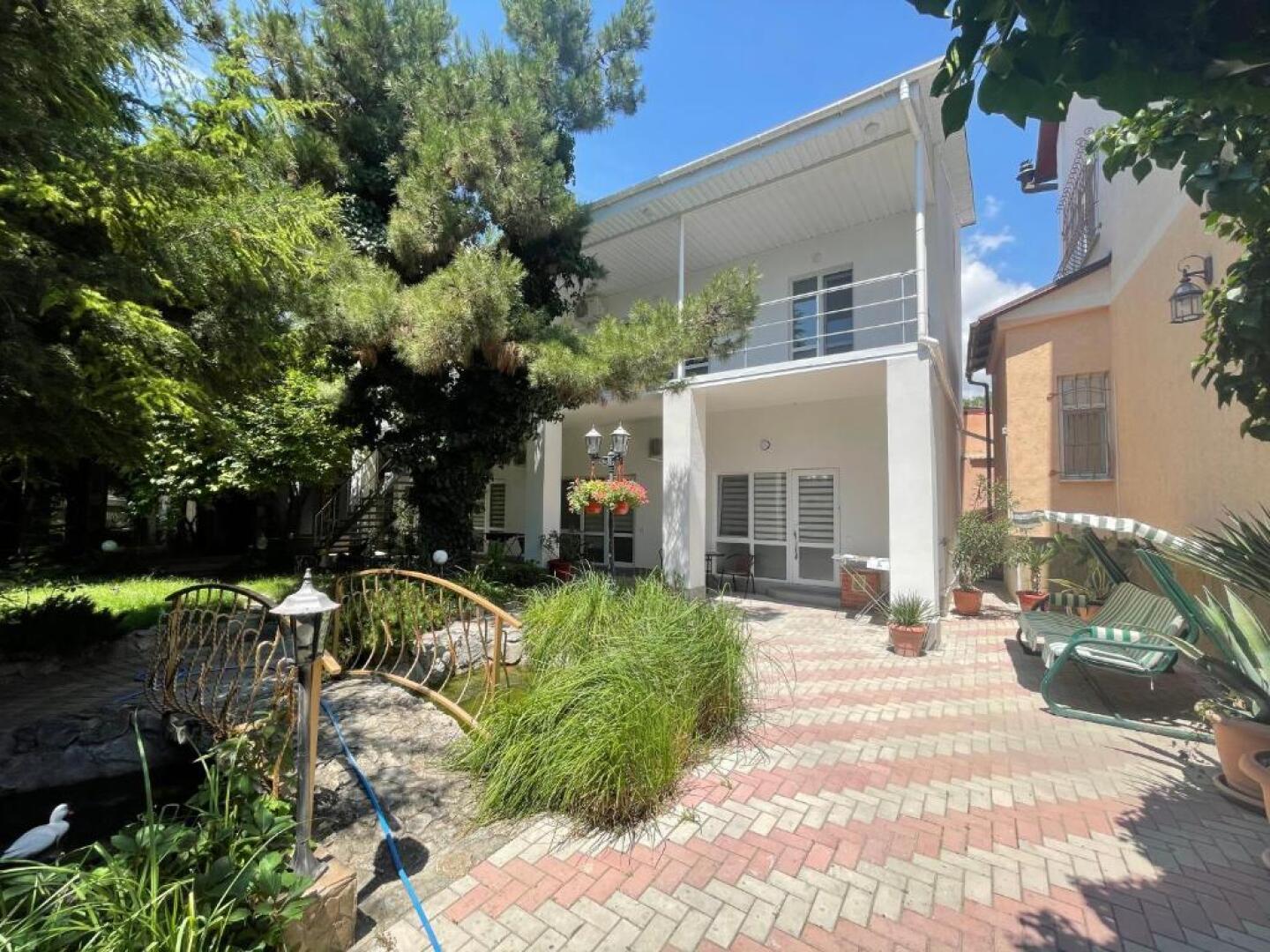 Меблированные комнаты на Комсомольской