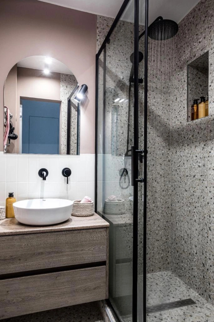 Апартаменты на Эпроновской 15