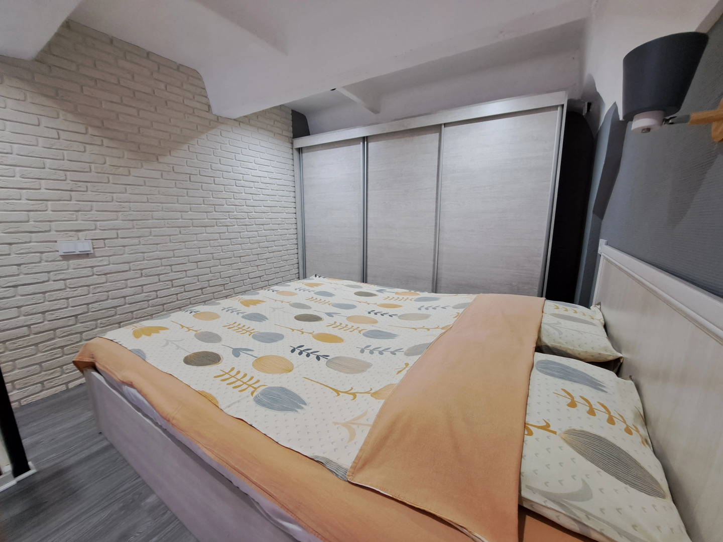 Апартаменты Whitebrick Лофт