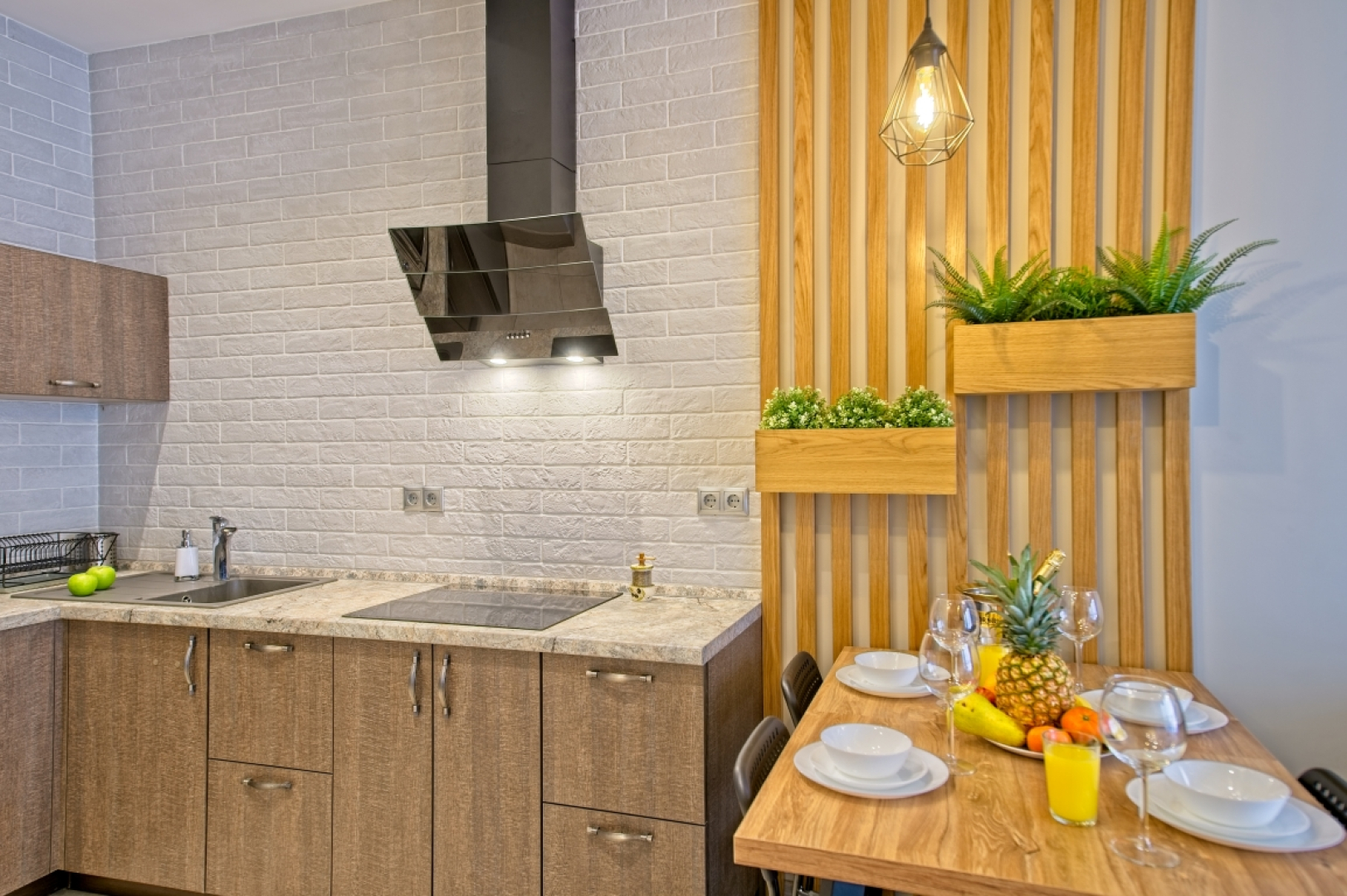 Апартаменты с Балконом Elite Apartments