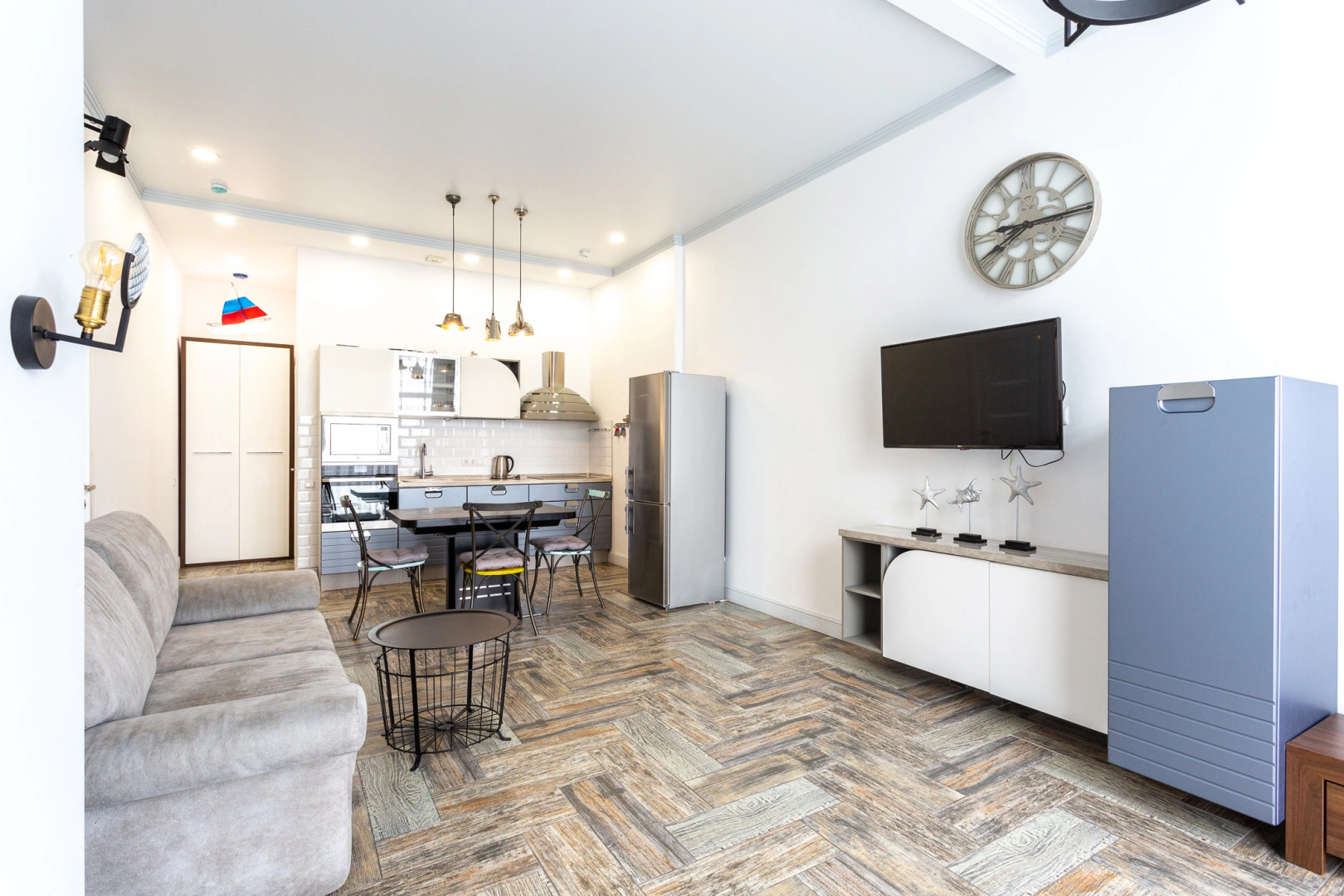 Апартаменты Apartments in E-Kvartal 4