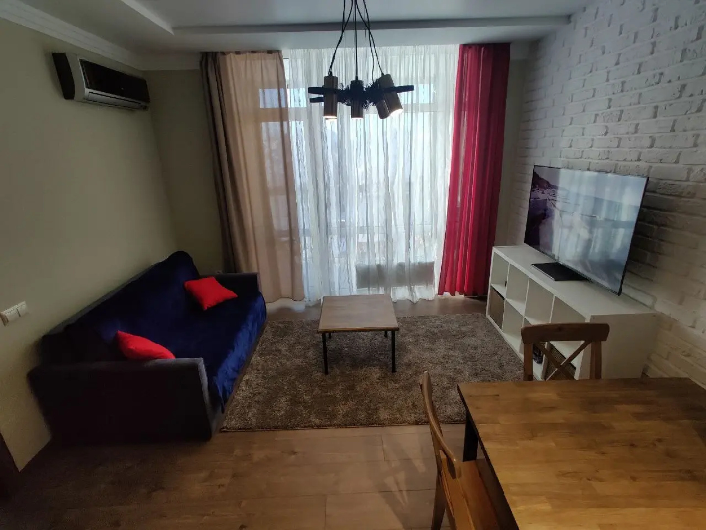 Апартаменты двухкомнатные у моря Family Apartments