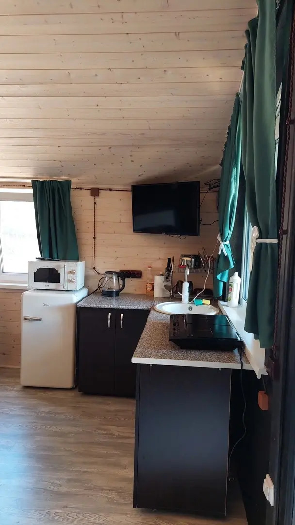 Гостевой дом Угоринка Колесо