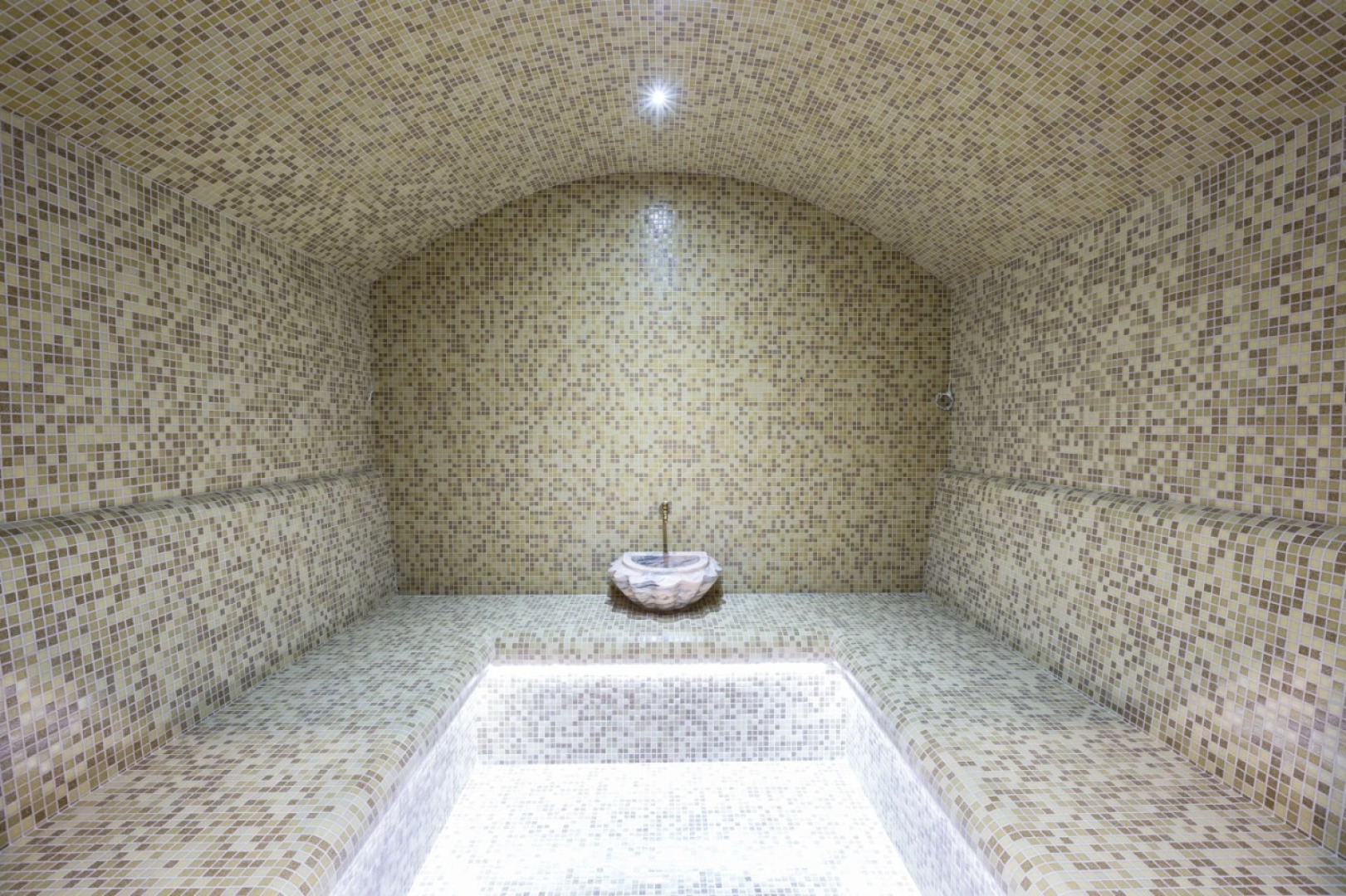 Отель Атриум Палас