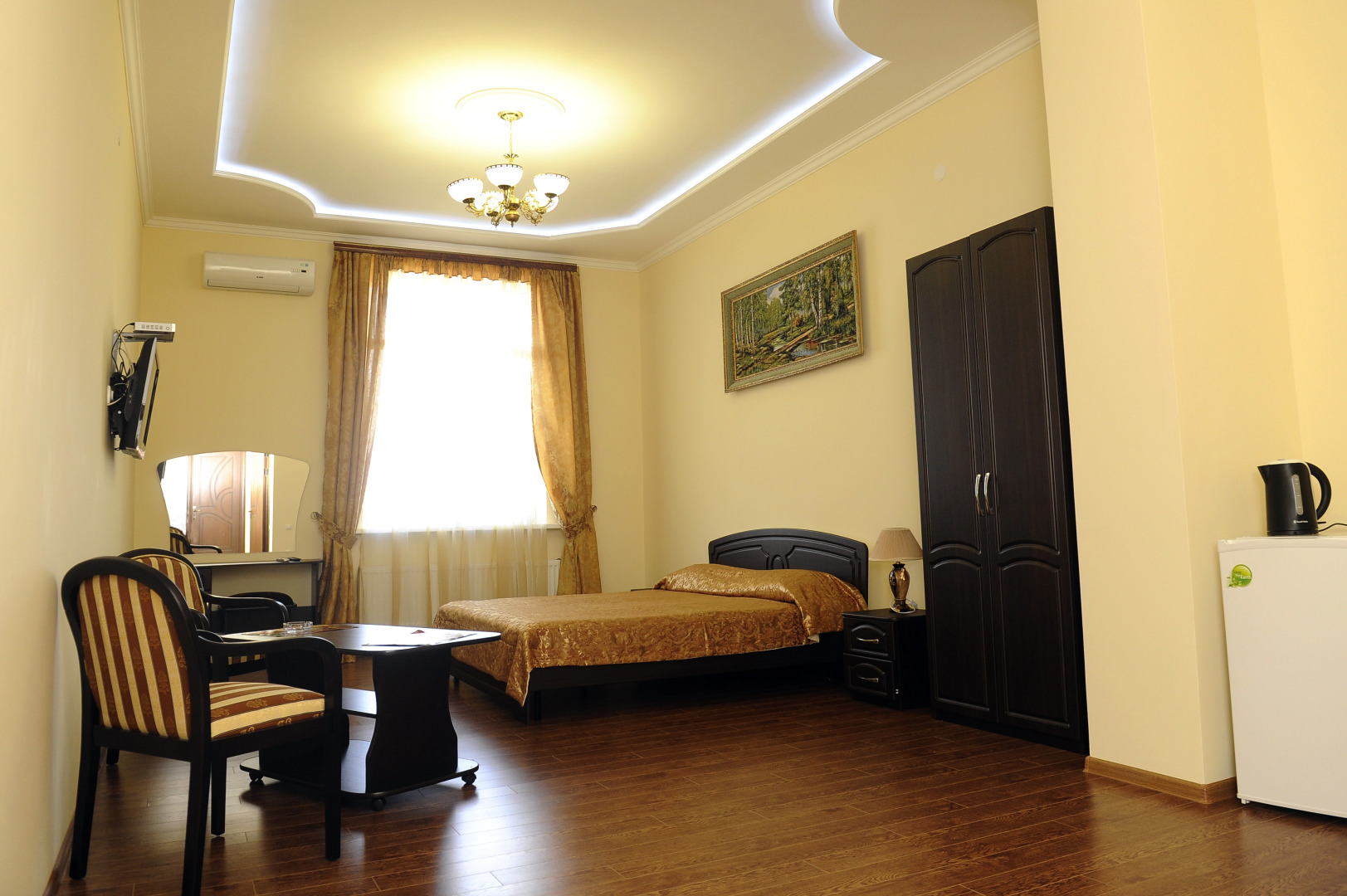 Отель Арарат