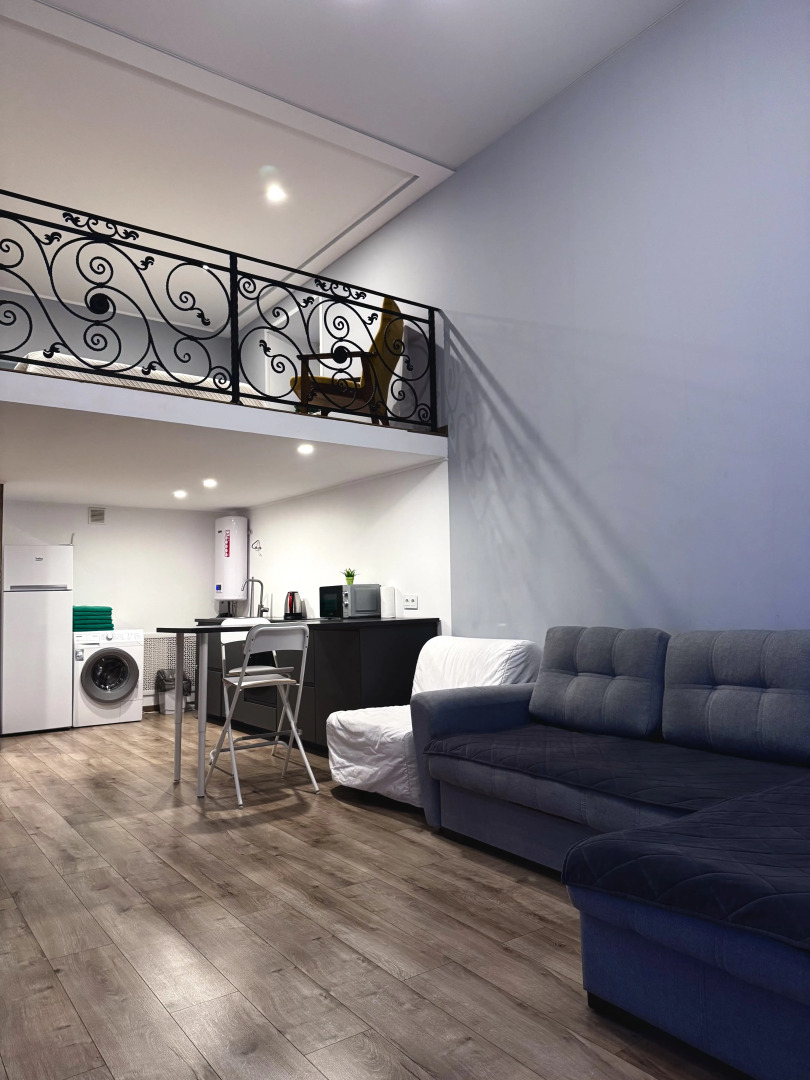 Квартира Cтудия Лофт Двухуровневая Yarapartments