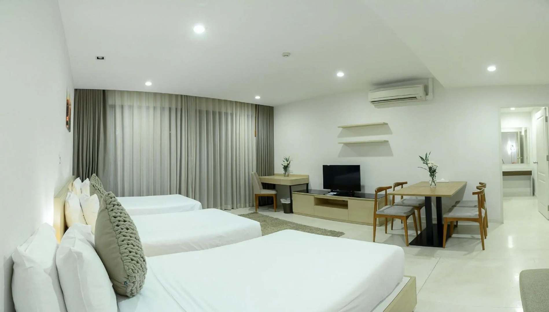 Отель The Silver Palm Wellness Resort