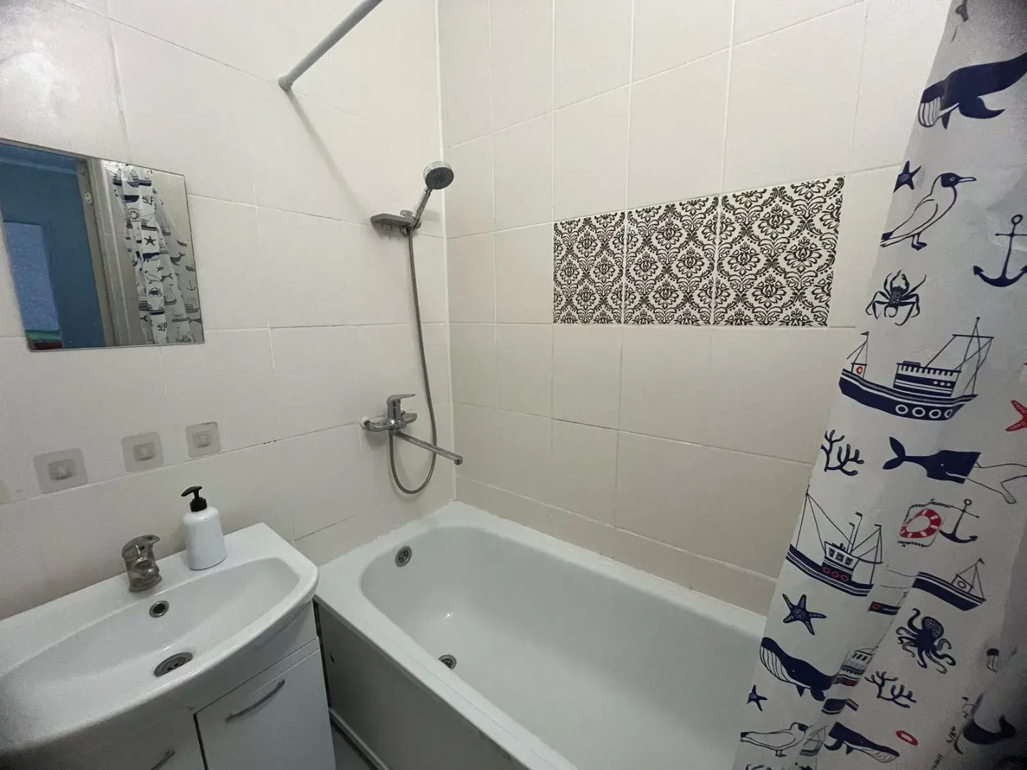 Квартира 2-комнатная Рядом СК Олимпийский