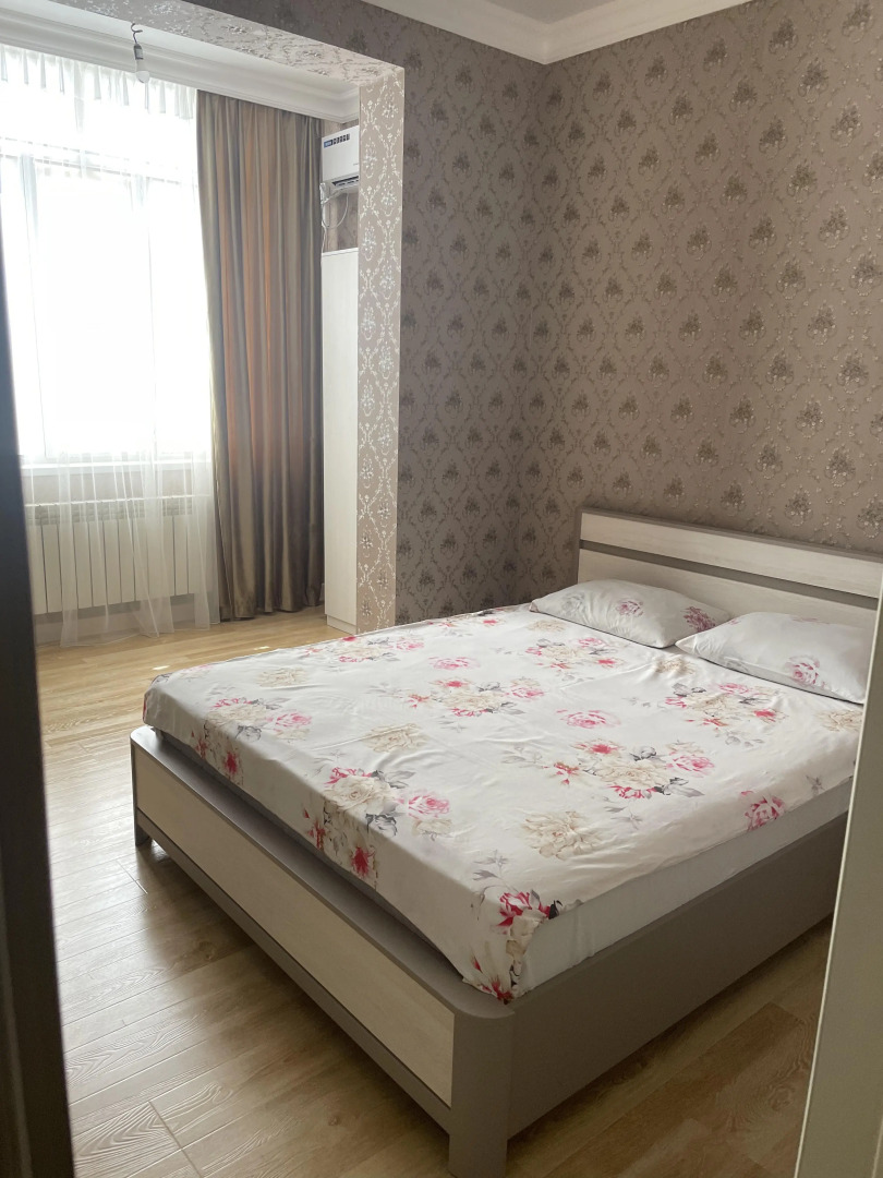 Апартаменты с Двумя Спальнями в Центре