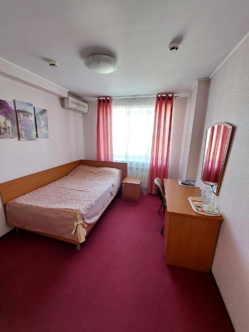 Гостиница "Эдем"