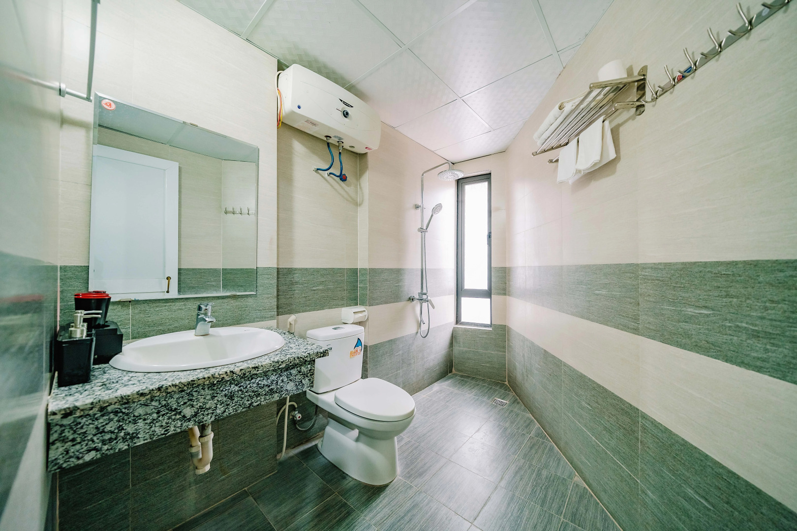 Отель Phuong Dong