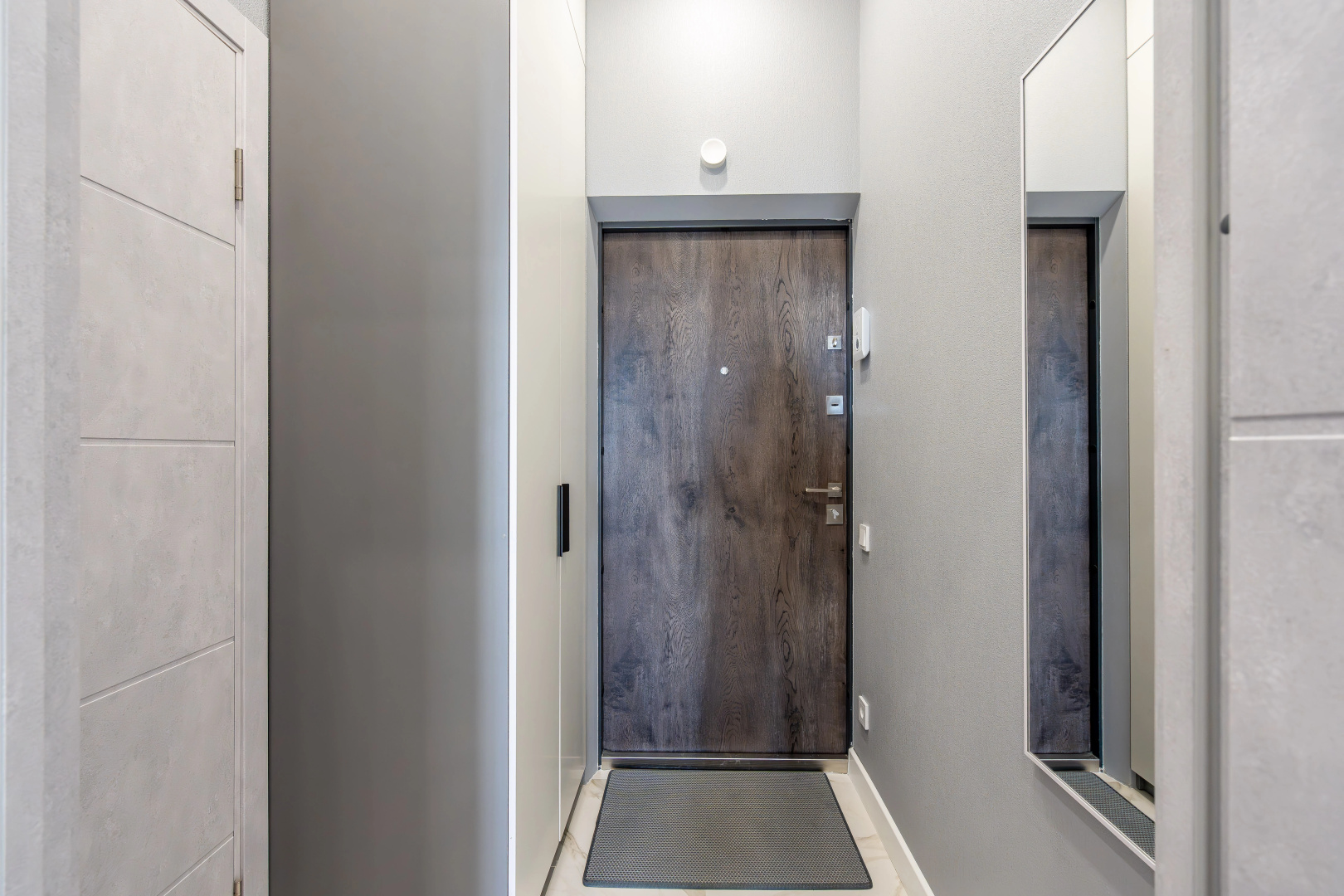 Квартира GreenGrey Studio