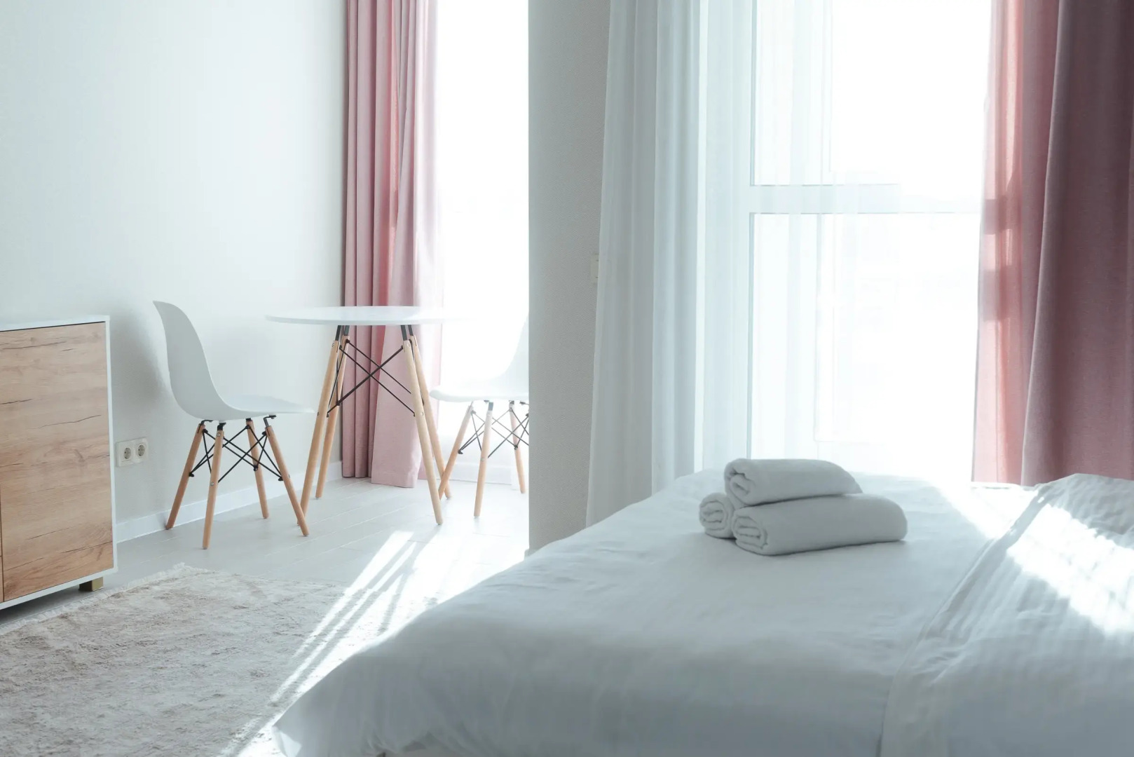 Апартаменты BelaTravel по адресу Игоря Лученка, д.19